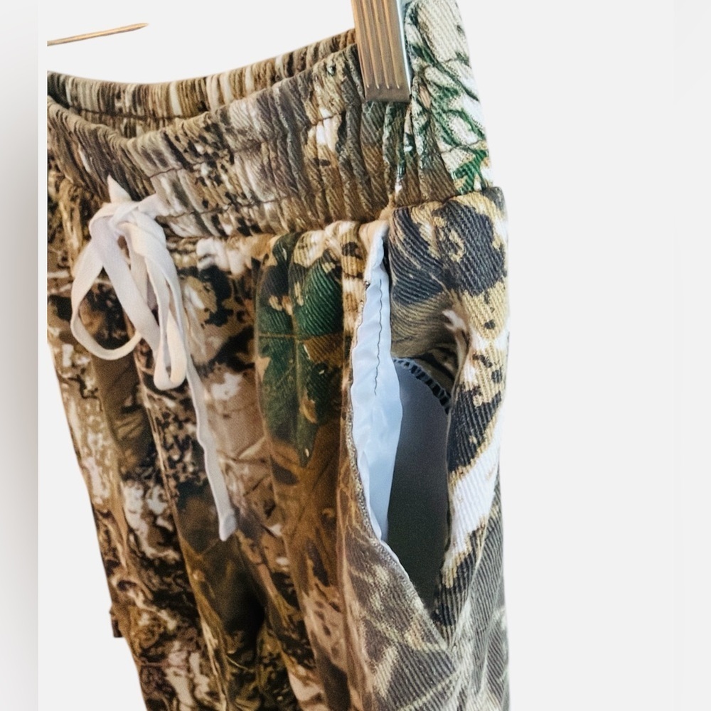 Camo Cargo Pants Size Large Brown Camouflage Wide Leg Pull On Style Relaxed Fit - Picture 6 of 15